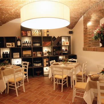 allestimento del ristorante Noema _ mobile come assemblaggio di elementi base